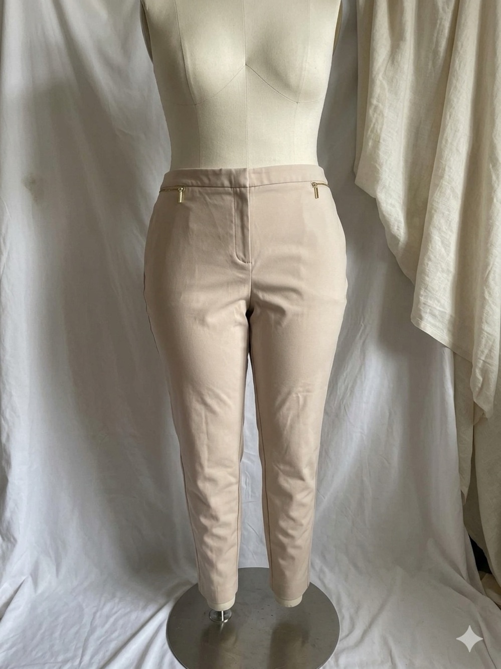 Calvin Klein Beige Plus Size 18W Slim Fit Ankle Dress Pants Gold Faux Zip Detail